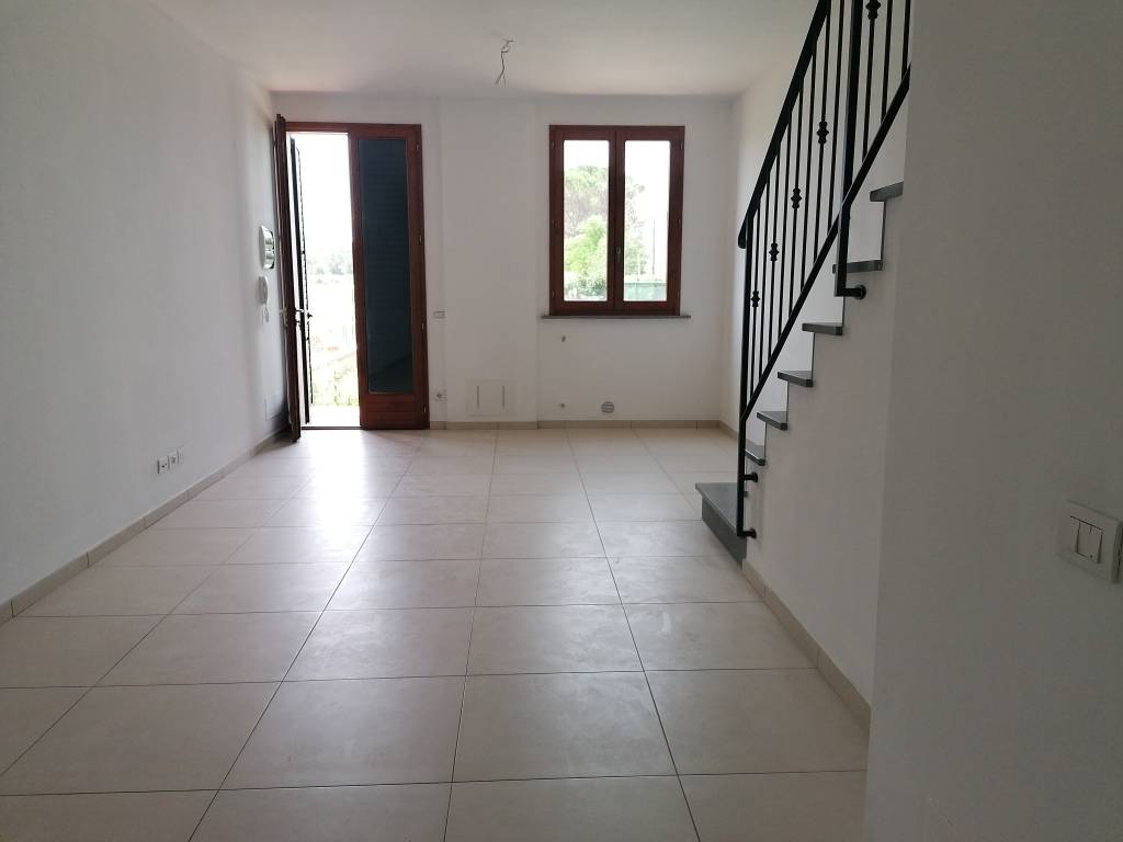 appartamento in vendita a Castelfiorentino in zona Petrazzi
