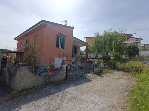 casa indipendente in vendita a Castelfiorentino