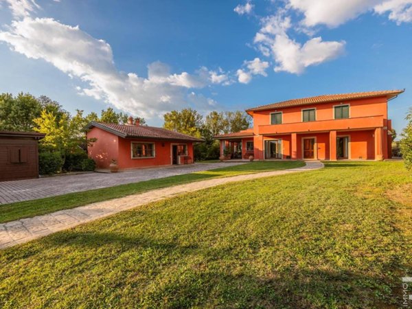 casa indipendente in vendita a Castelfiorentino