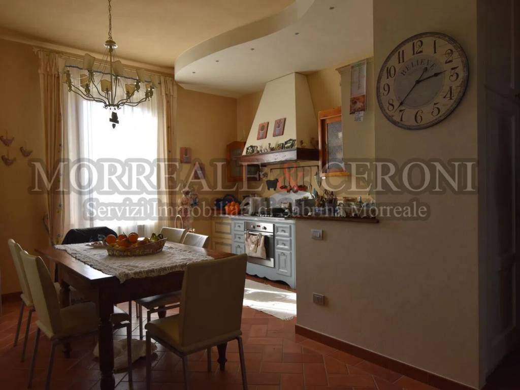 casa indipendente in vendita a Castelfiorentino in zona Cambiano