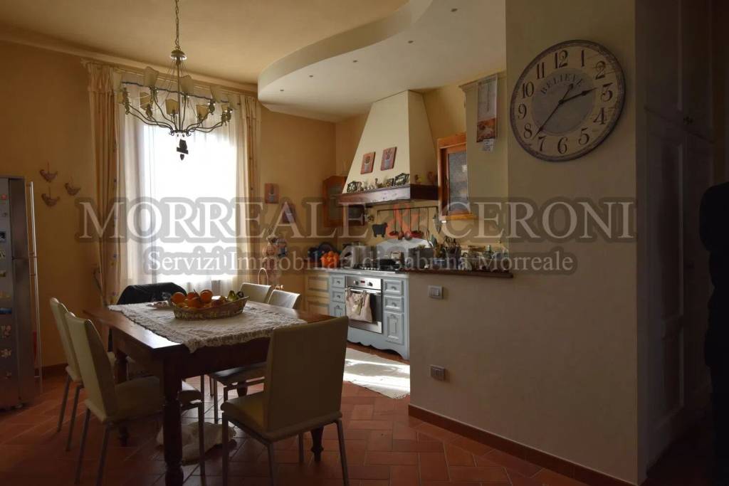 casa indipendente in vendita a Castelfiorentino in zona Cambiano