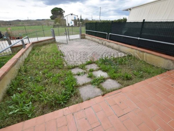 casa indipendente in vendita a Castelfiorentino in zona Petrazzi