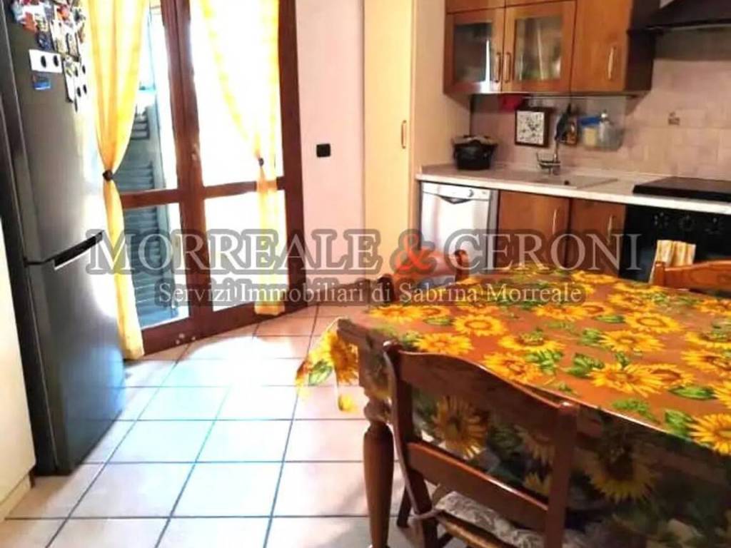 appartamento in vendita a Castelfiorentino in zona Petrazzi