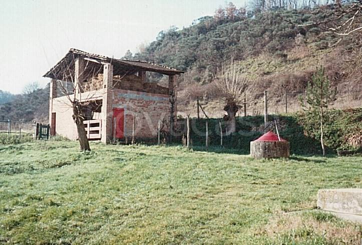 casa indipendente in vendita a Castelfiorentino in zona Castelnuovo d'Elsa