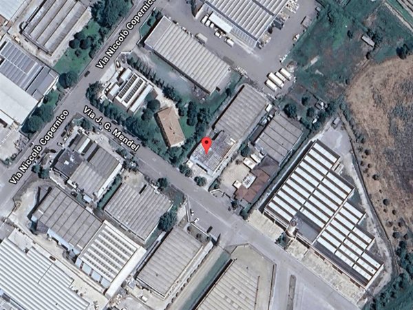 negozio in vendita a Castelfiorentino