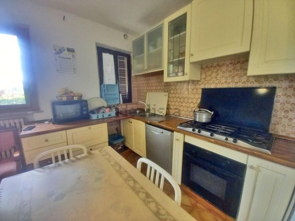 intera palazzina in vendita a Castelfiorentino in zona Dogana