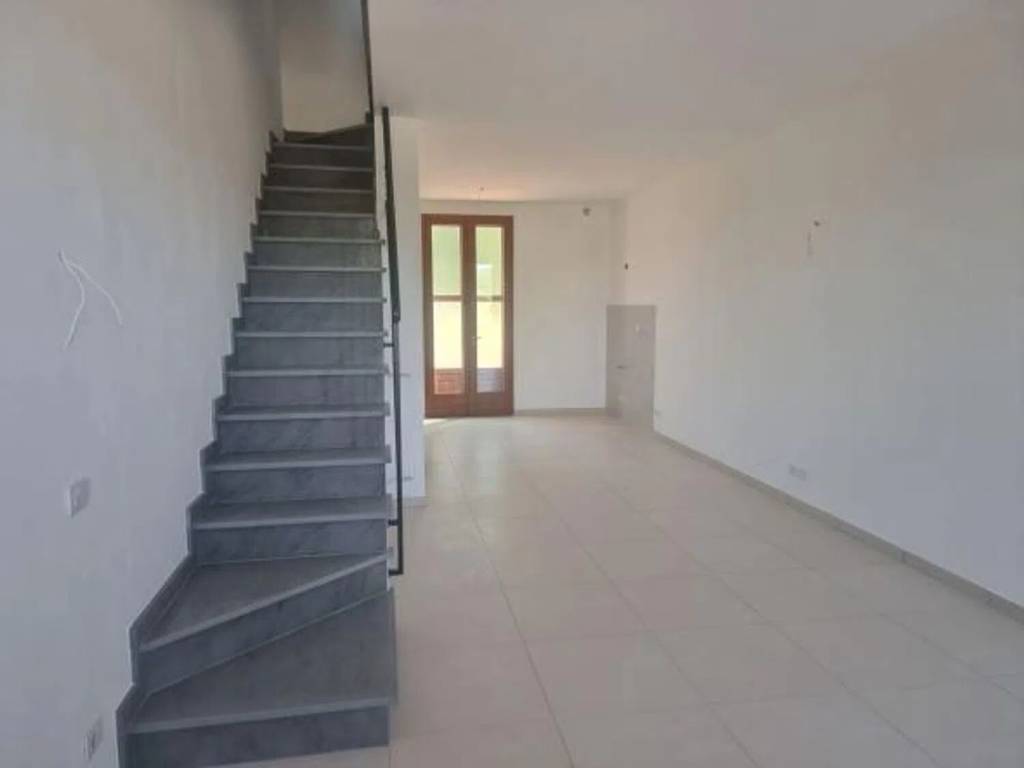 appartamento in vendita a Castelfiorentino in zona Petrazzi