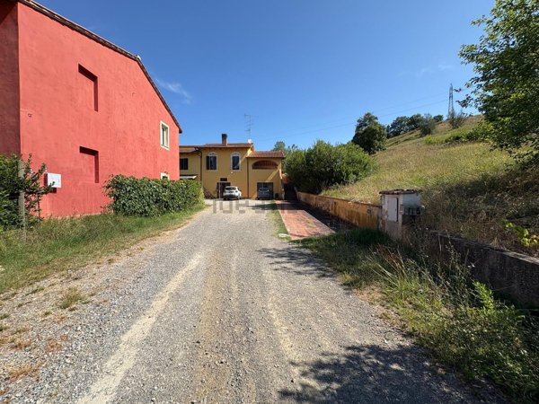 casa indipendente in vendita a Castelfiorentino