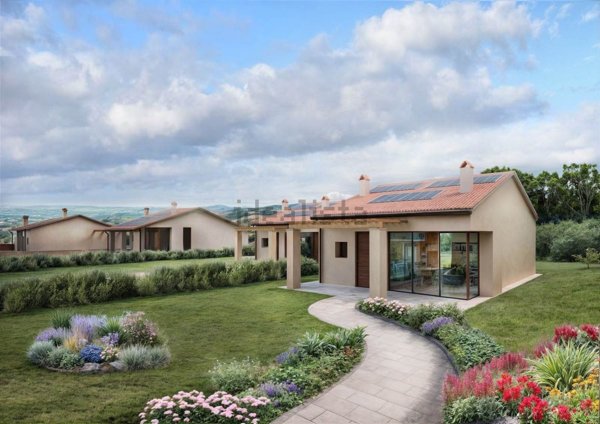 casa indipendente in vendita a Castelfiorentino