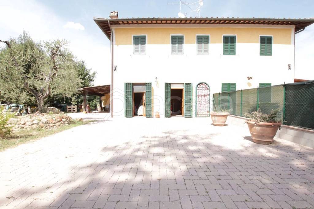 casa indipendente in vendita a Castelfiorentino