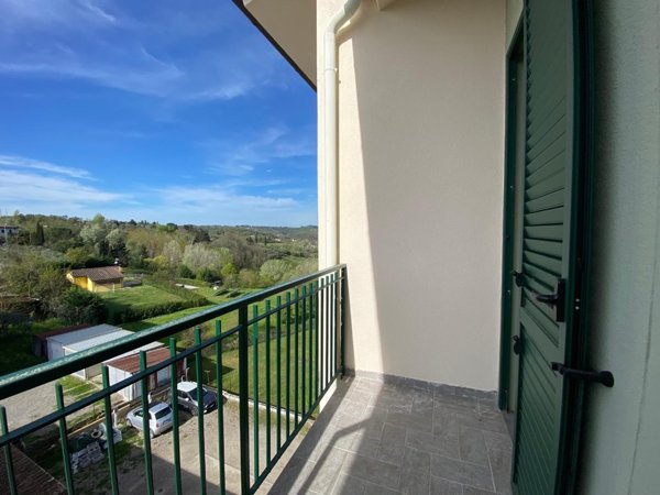 appartamento in vendita a Castelfiorentino in zona Castelnuovo d'Elsa
