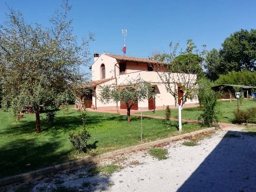 casa indipendente in vendita a Castelfiorentino