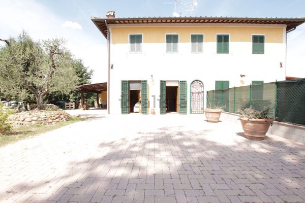 casa indipendente in vendita a Castelfiorentino