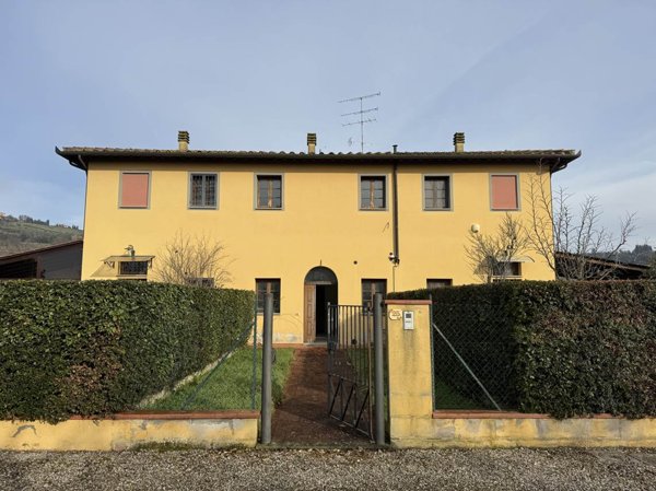 casa indipendente in vendita a Castelfiorentino