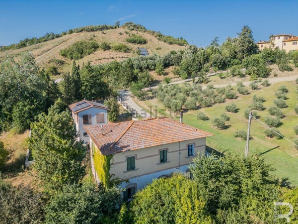 casale in vendita a Castelfiorentino