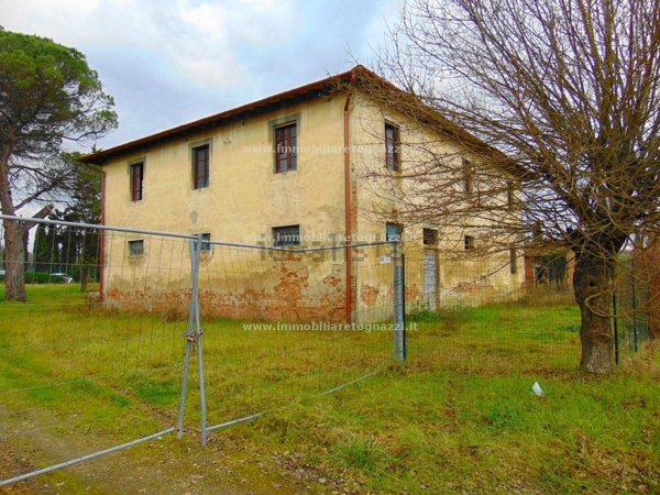 casa indipendente in vendita a Castelfiorentino