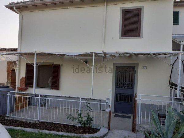 casa indipendente in vendita a Castelfiorentino in zona Cambiano