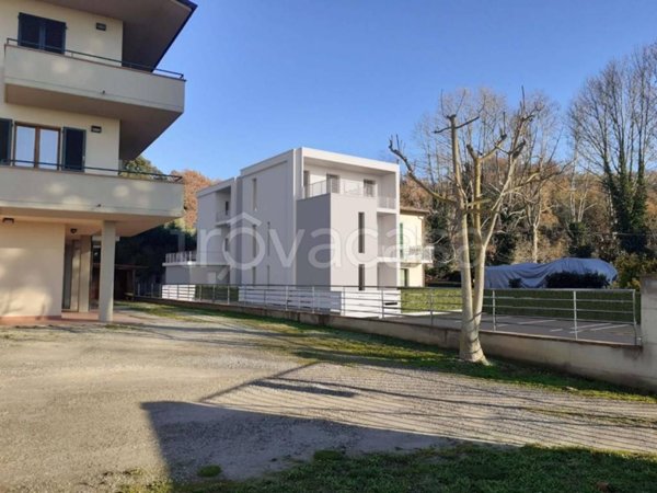 appartamento in vendita a Castelfiorentino in zona Cambiano