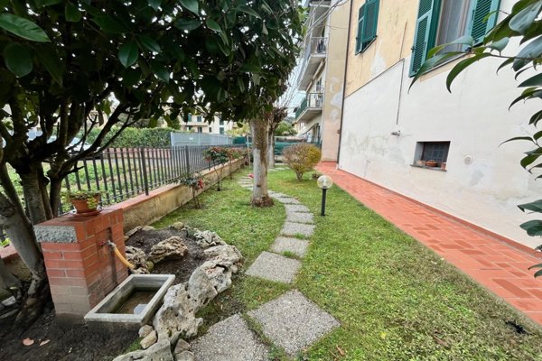 casa indipendente in vendita a Castelfiorentino in zona Dogana