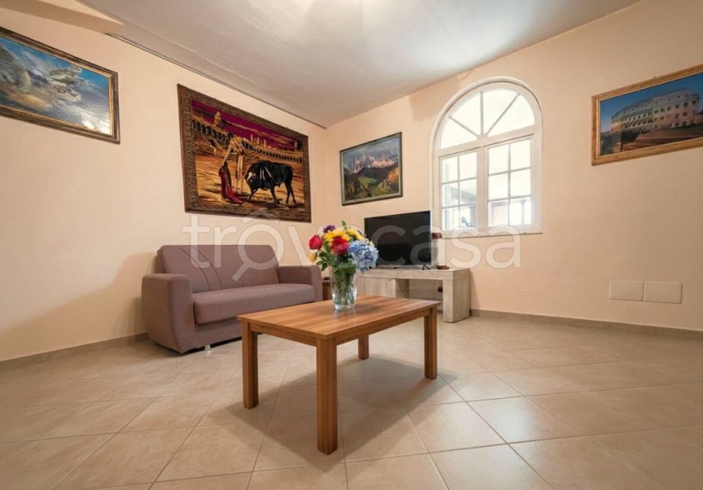 casa indipendente in vendita a Castelfiorentino in zona Petrazzi