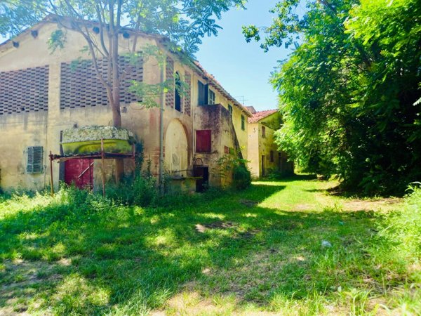 casa indipendente in vendita a Castelfiorentino in zona Coiano