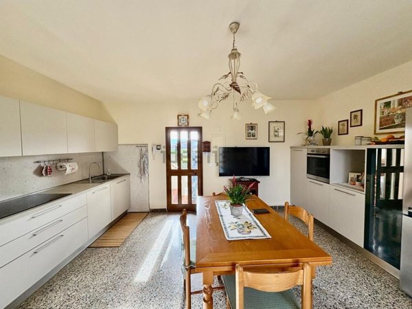 casa indipendente in vendita a Castelfiorentino