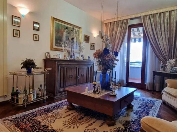 casa indipendente in vendita a Castelfiorentino