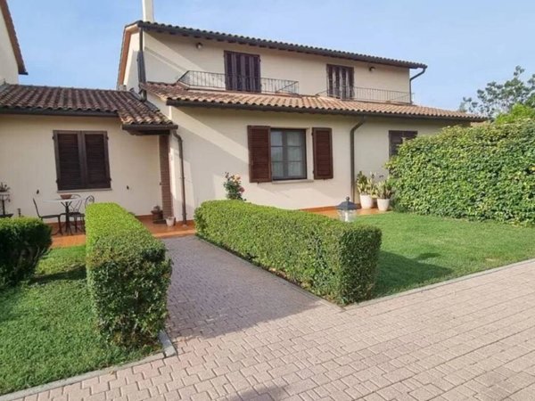 casa indipendente in vendita a Castelfiorentino