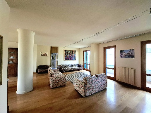 appartamento in vendita a Castelfiorentino in zona Cambiano