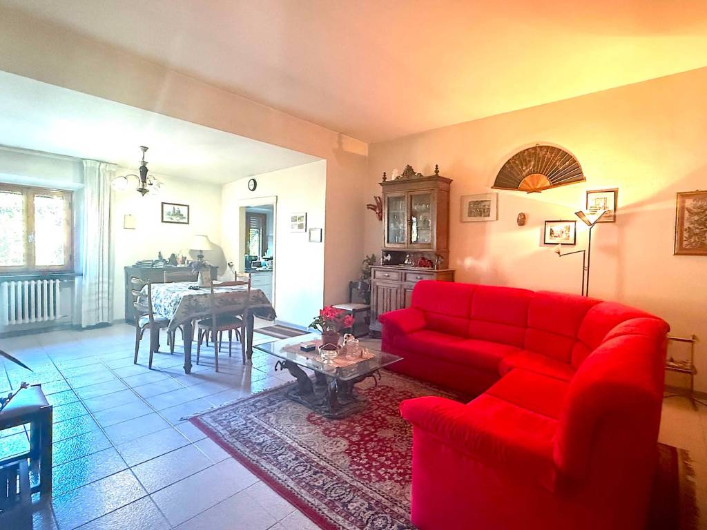 appartamento in vendita a Castelfiorentino in zona Cambiano