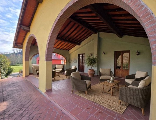 casa indipendente in vendita a Castelfiorentino in zona Dogana