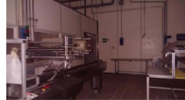 locale commerciale in vendita a Castelfiorentino