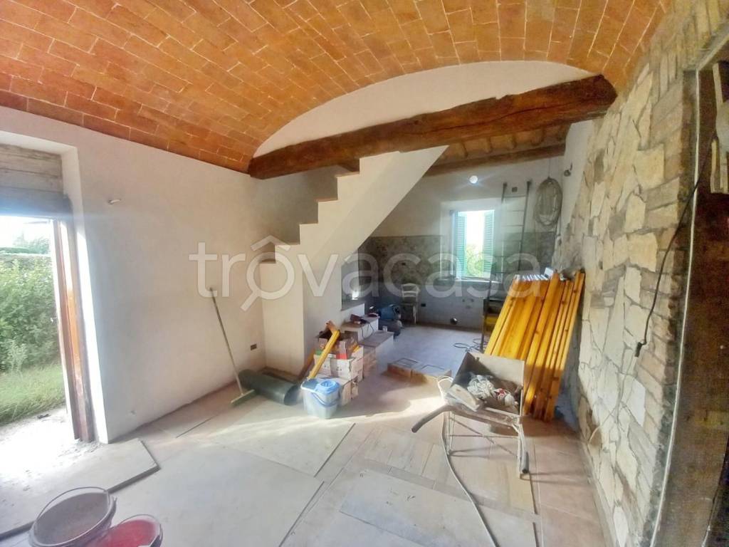 casa indipendente in vendita a Castelfiorentino in zona Petrazzi