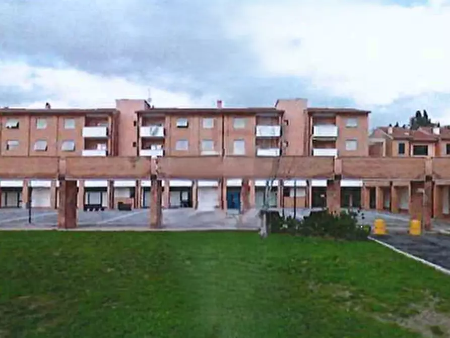 negozio in vendita a Castelfiorentino