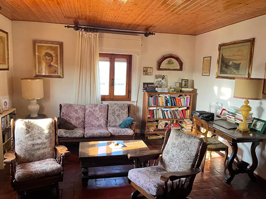appartamento in vendita a Castelfiorentino in zona Castelnuovo d'Elsa
