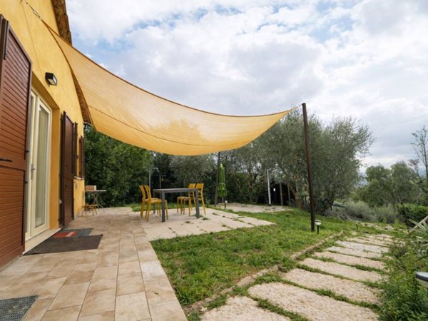 appartamento in vendita a Castelfiorentino in zona Cambiano