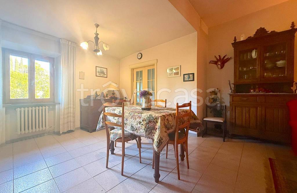 appartamento in vendita a Castelfiorentino in zona Cambiano