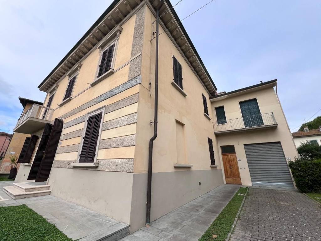 casa indipendente in vendita a Castelfiorentino