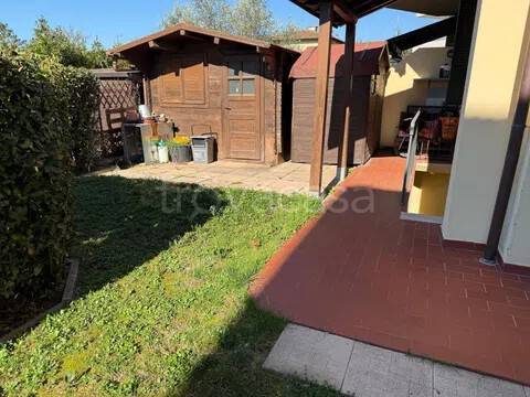 appartamento in vendita a Castelfiorentino in zona Petrazzi