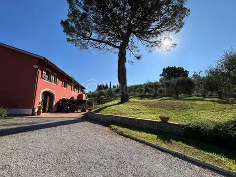 villa in vendita a Castelfiorentino