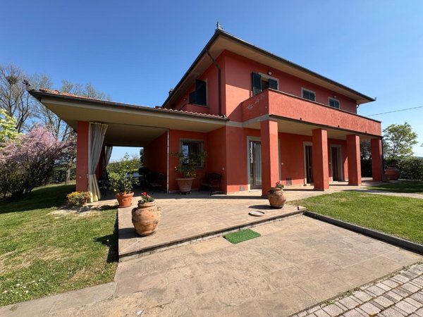 casa indipendente in vendita a Castelfiorentino