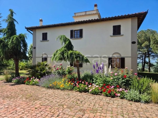 casa indipendente in vendita a Castelfiorentino in zona Cambiano
