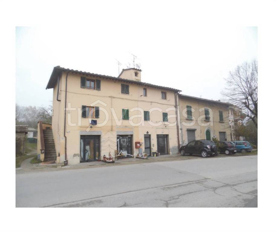 appartamento in vendita a Castelfiorentino in zona Cambiano