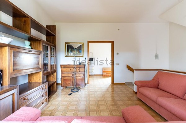 casa indipendente in vendita a Castelfiorentino in zona Cambiano