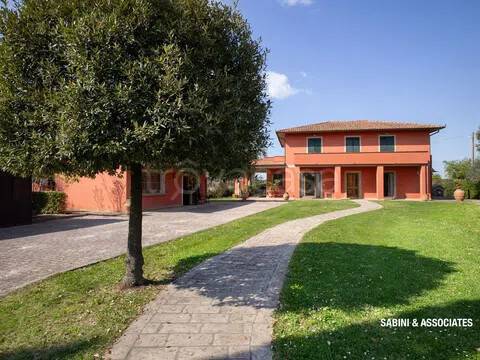 casa indipendente in vendita a Castelfiorentino
