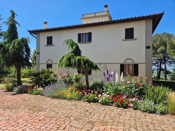 casa indipendente in vendita a Castelfiorentino