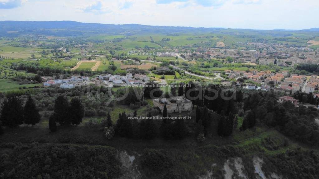casa indipendente in vendita a Castelfiorentino in zona Dogana