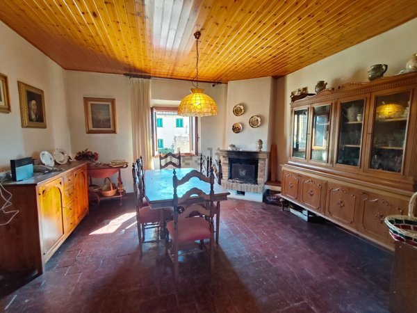 appartamento in vendita a Castelfiorentino in zona Castelnuovo d'Elsa