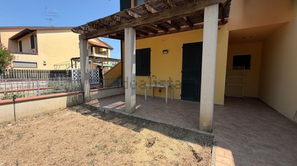 appartamento in vendita a Castelfiorentino in zona Castelnuovo d'Elsa
