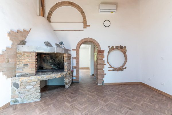 appartamento in vendita a Castelfiorentino in zona Cambiano